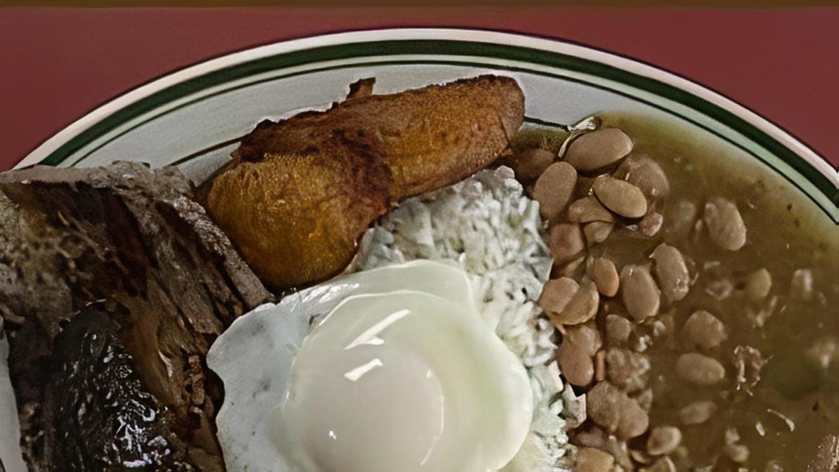 Bandeja Campesina (Carne Asada/Steak).