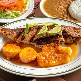 Fried Red Snapper / Pargo Rojo Frito