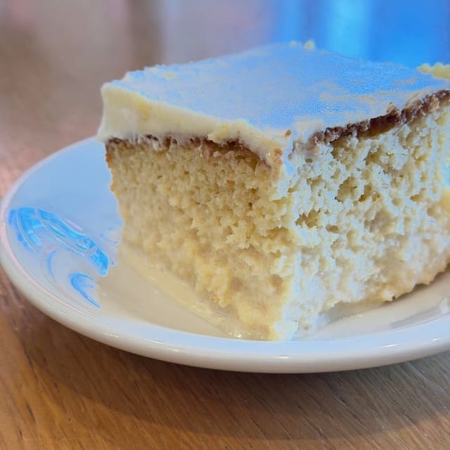 Tres Leches.
