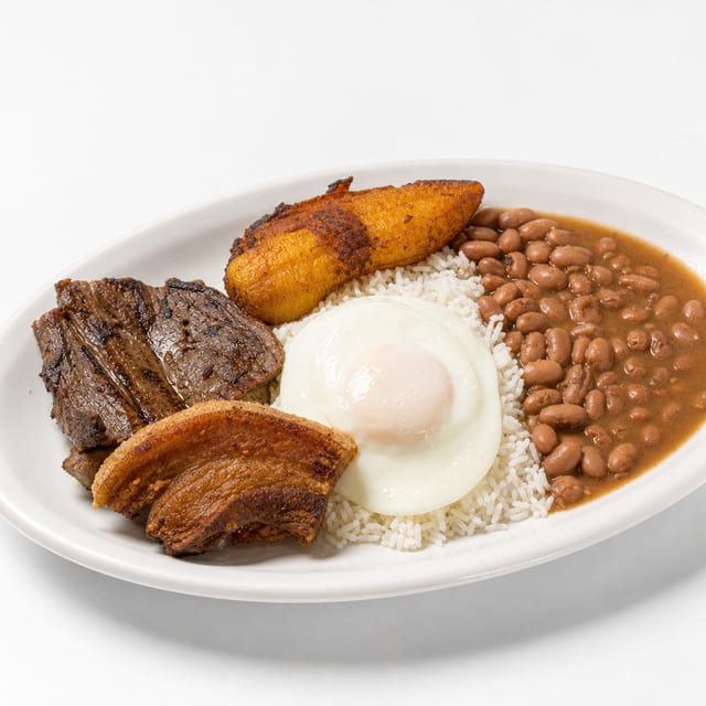 Bandeja Campesina (Carne Asada/Steak).