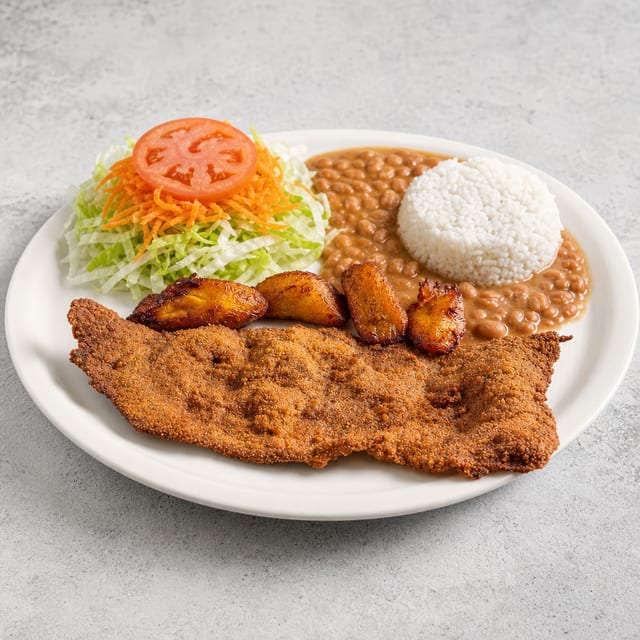 Bistec Empanizado (Milanesa) / Breaded Fried Steak.