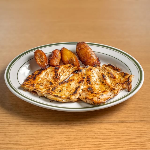 Chuleta De Pollo a La Plancha / Grilled Chicken Cutlet.